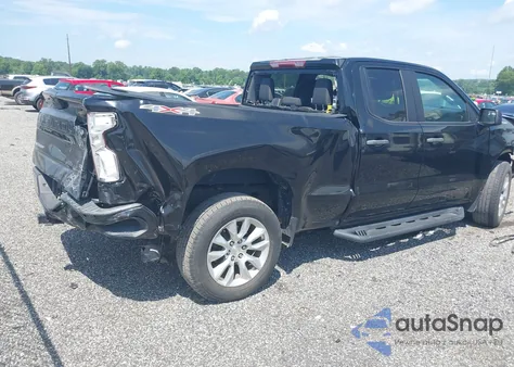 2020 Chevrolet Silverado 1500 4Wd Double Cab Standard Bed Custom из США, поврежденный, VIN 1GCRYBEK9LZ323579